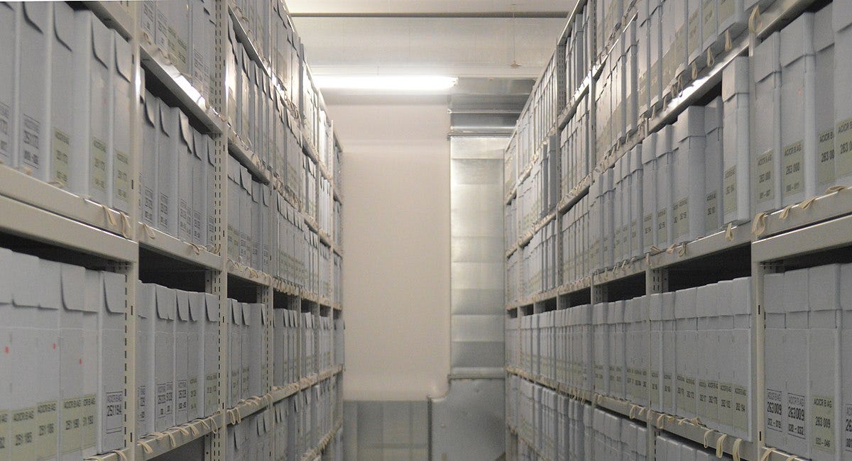 Archivism in the Context of AI