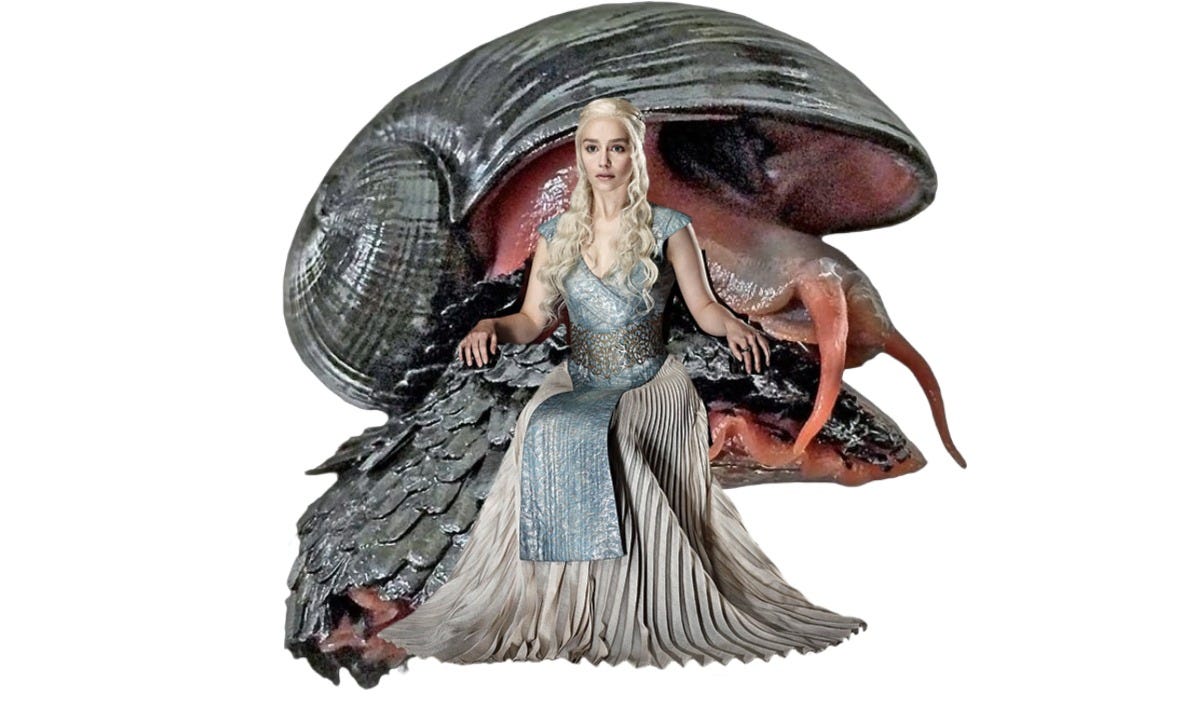 Daenerys Targaryen sitting on the iron snail