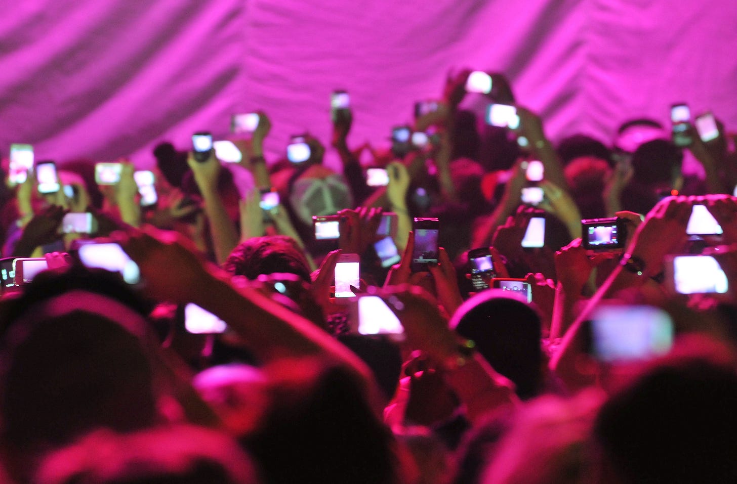 50% of Teens Say They're Addicted to Smartphones | Time