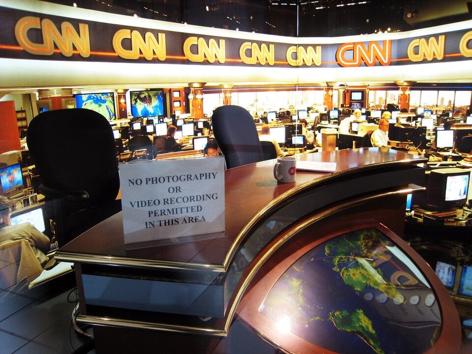 File:CNN Center newsroom.jpg File:CNN Center newsroom.jpg