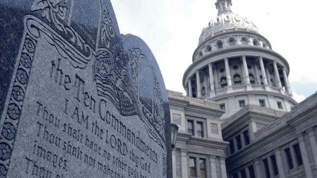 Federal judge orders Texas schools to remove Ten Commandments displays