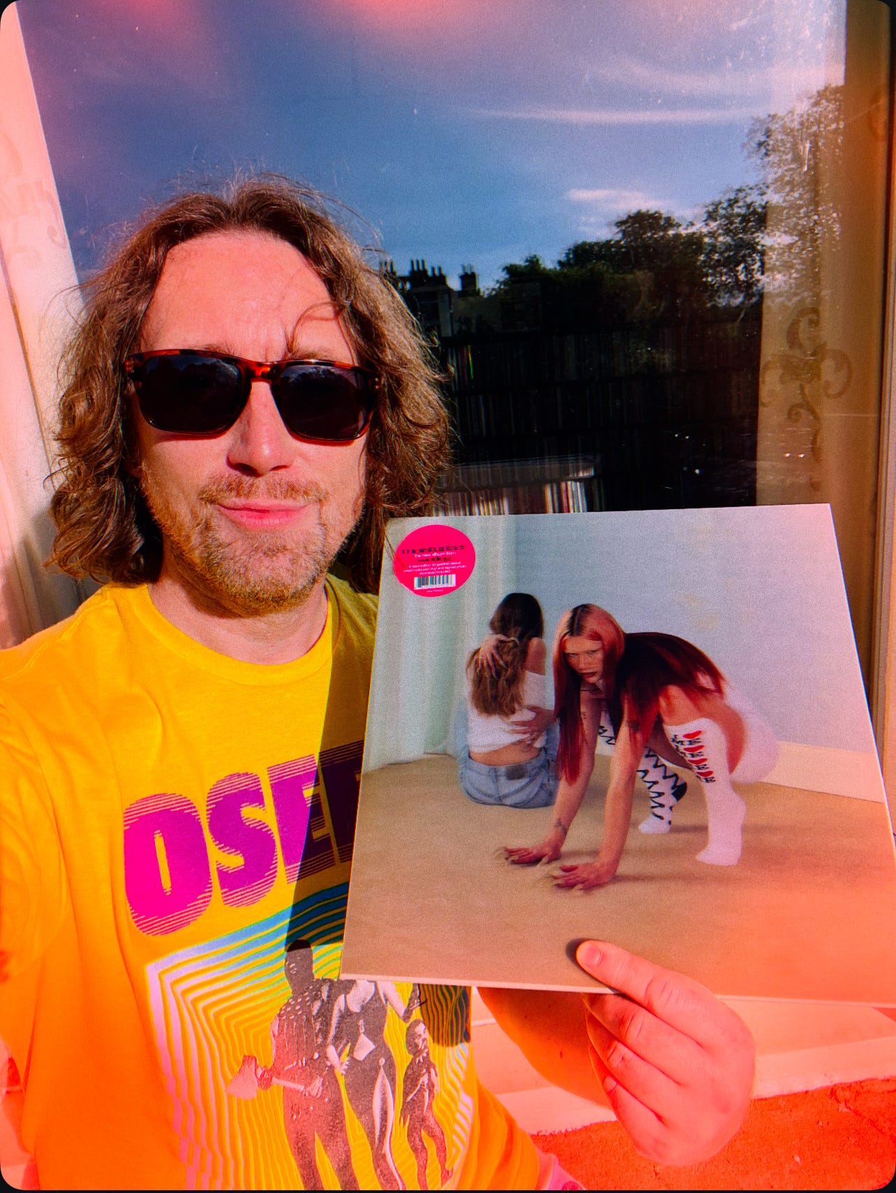 REVIEW: Wet Leg—Moisturizer (2025)