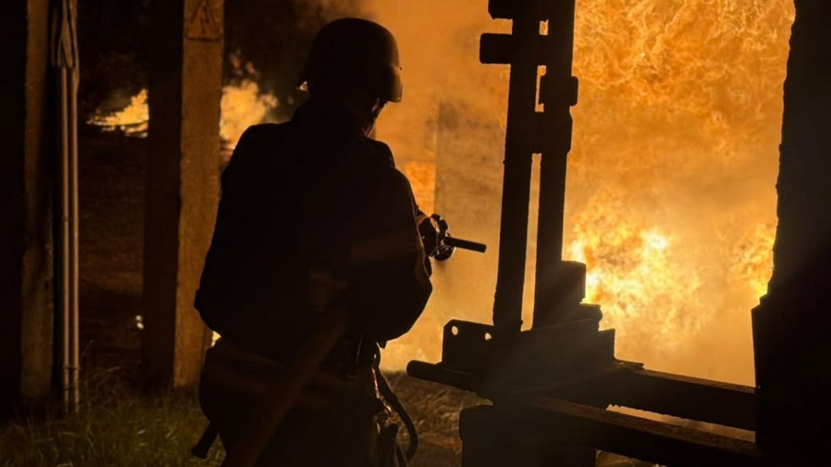 Zelenskyy Says US Gave No Warning of Kyiv Strikes