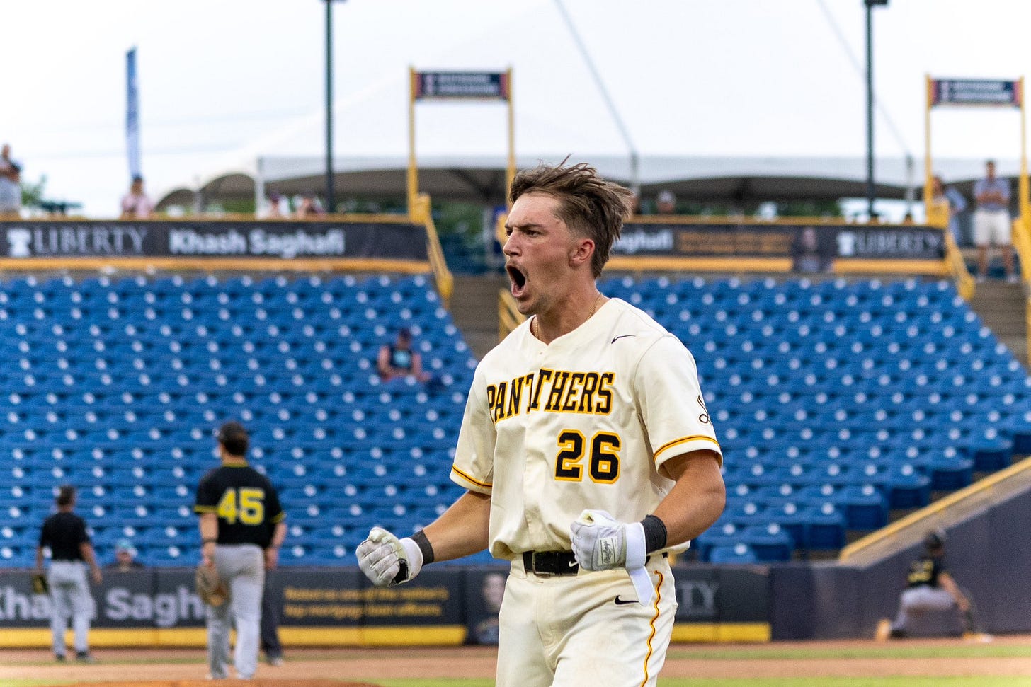 BSC Athletics on X: "Our World Series journey continues 🫡 America's team  takes on Wisconsin-Whitewater at 5:00 p.m. EST in an elimination game 📍:  Eastlake, Ohio 🏟️: Classic Park 📺/📊: https://t.co/4n0whpFw0Y  https://t.co/oBs9iAQfcN" /