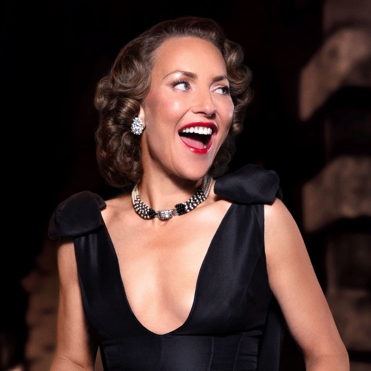 Martha Sitwell | Ladies of London: The New Reign Martha Sitwell | Ladies of London: The New Reign