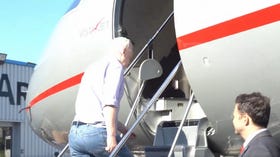 South American leader invites Assange to visit South American leader invites Assange to visit