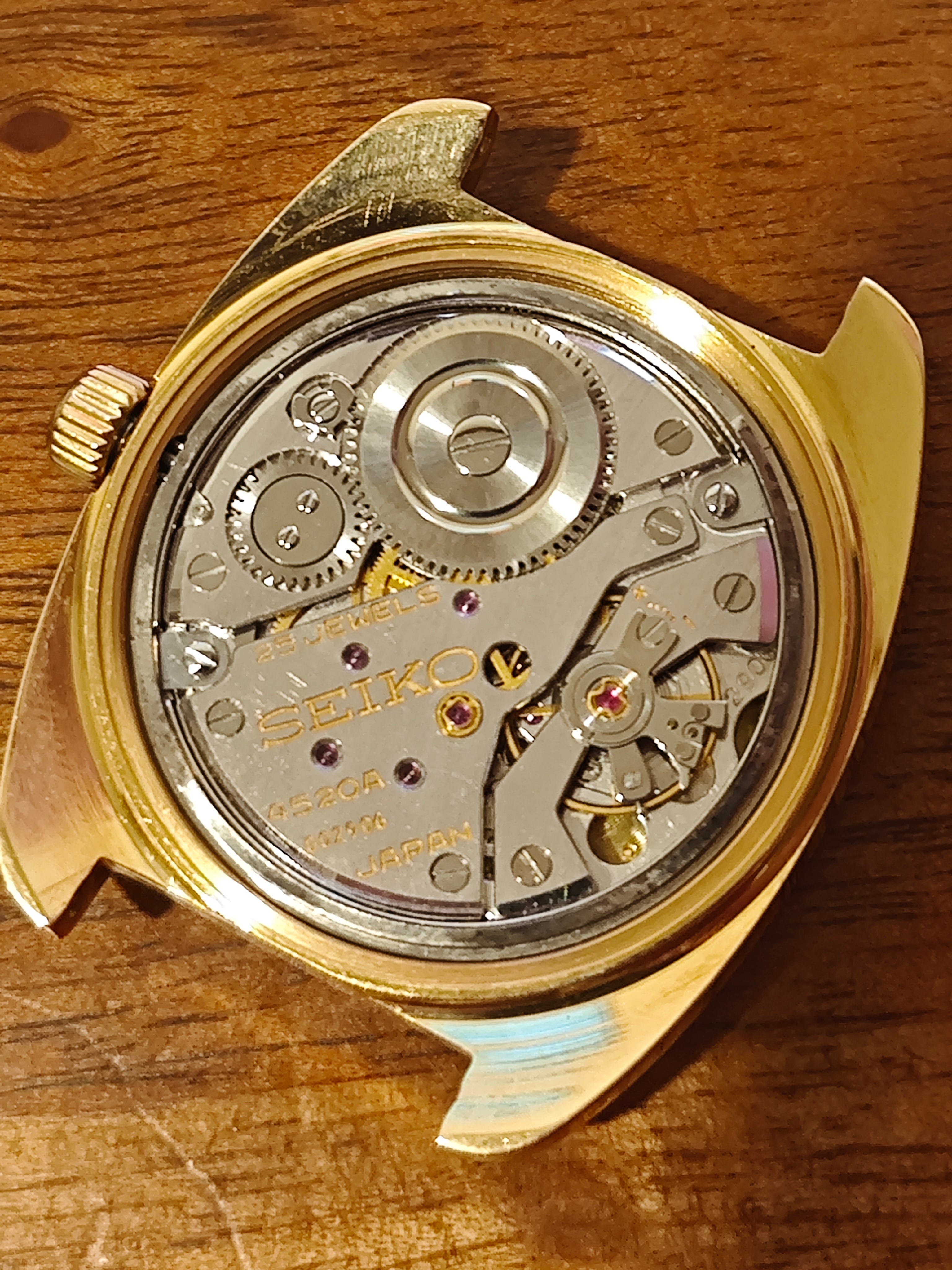 SOLD - Grand Seiko 4520-8000 - the Grand Seiko guy