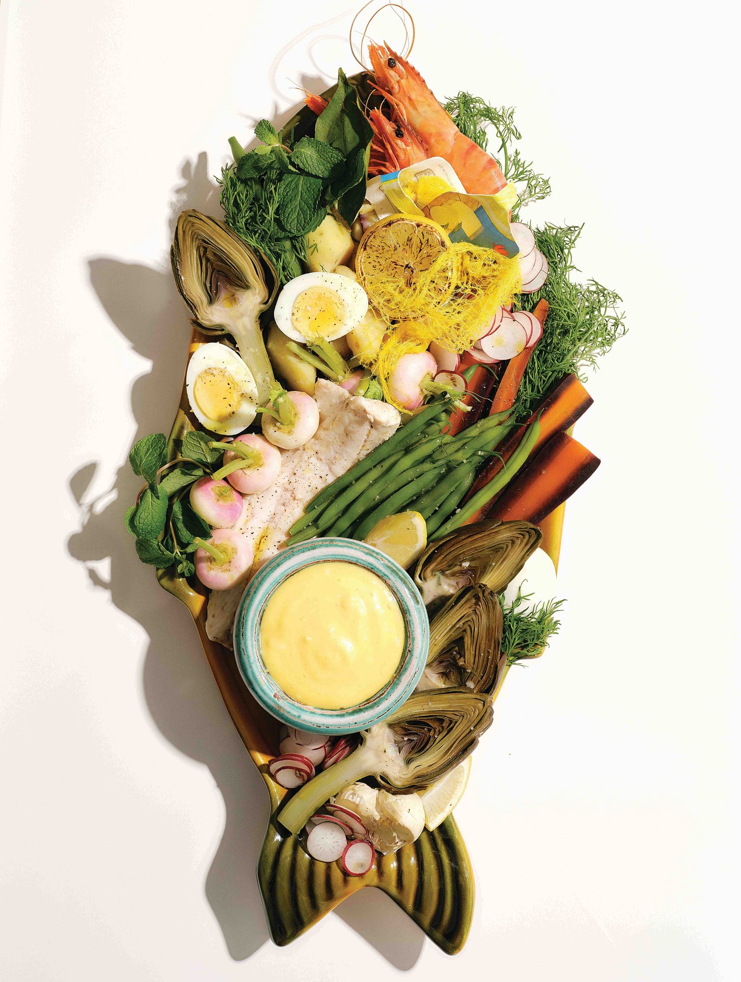 Grand aioli in the shape of a fish. Grand aioli in the shape of a fish.