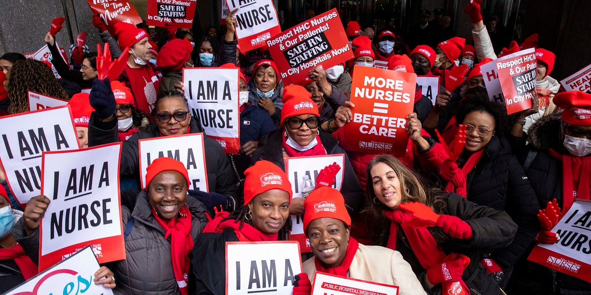 jimhightower.substack.com