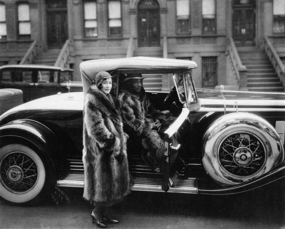 A clever method of smuggling: illicit liquor often found its way into speakeasies, discreetly concealed within voluminous fur coats and hidden compartments. A clever method of smuggling: illicit liquor often found its way into speakeasies, discreetly concealed within voluminous fur coats and hidden compartments.
