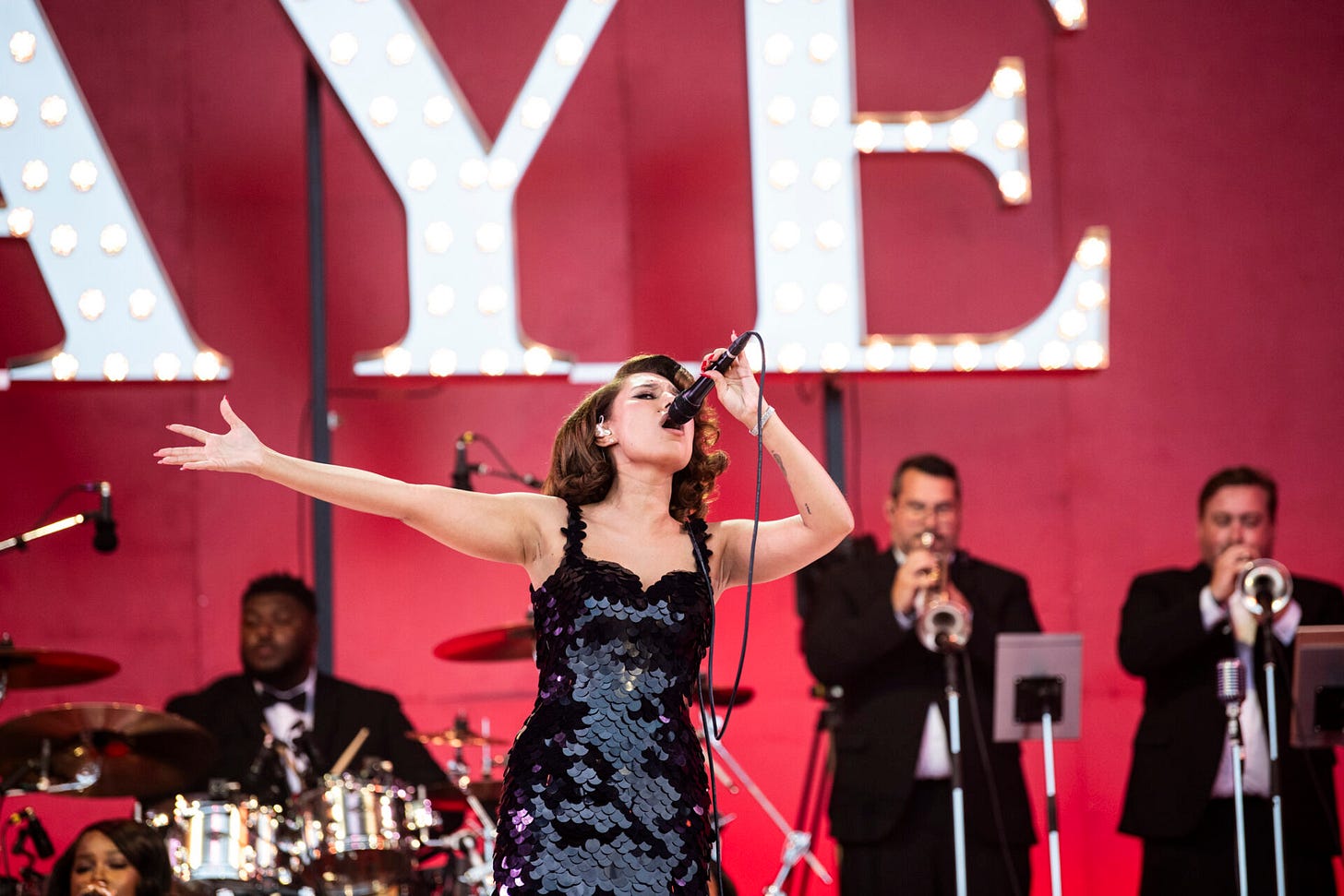 RAYE live at Glastonbury: Her next time will surely be a headline  performance