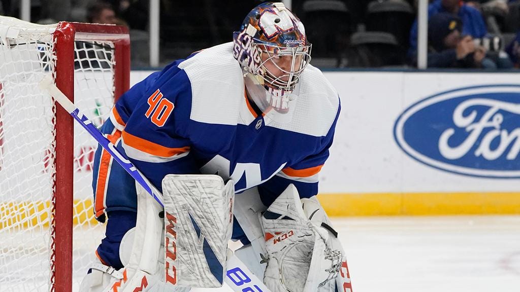 Varlamov Faces Avalanche for First Time as Islander Varlamov Faces Avalanche for First Time as Islander