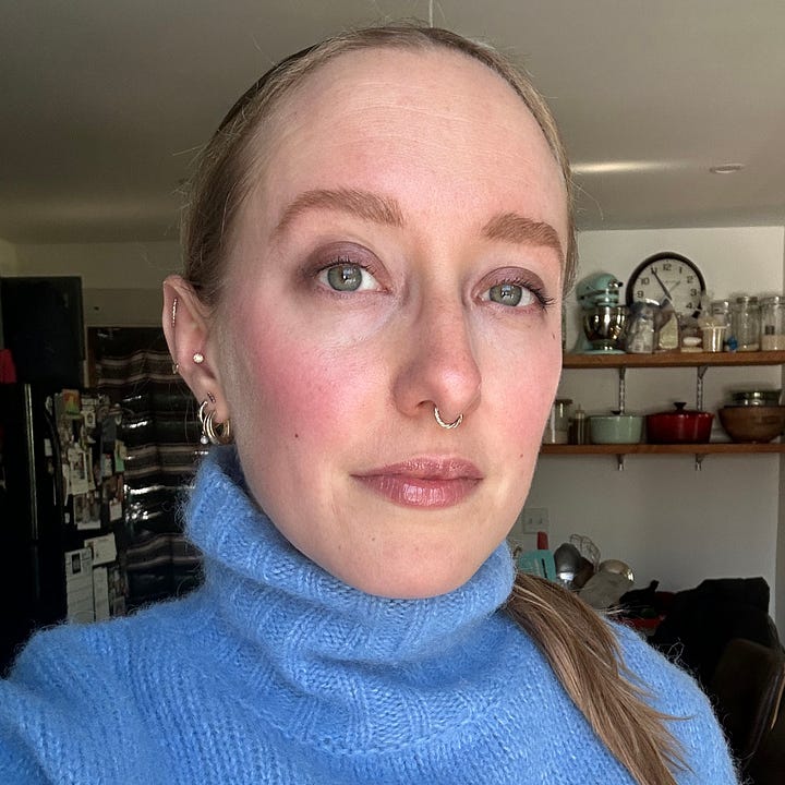 applying the ilia eye stylus shadow stick in shade regal
