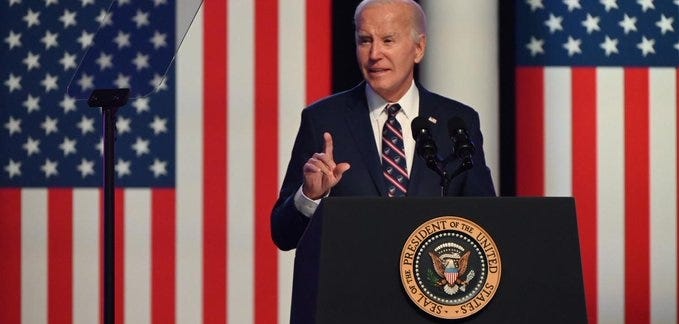 bidenjournalists08.jpg
