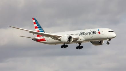 americanalines787.jpg