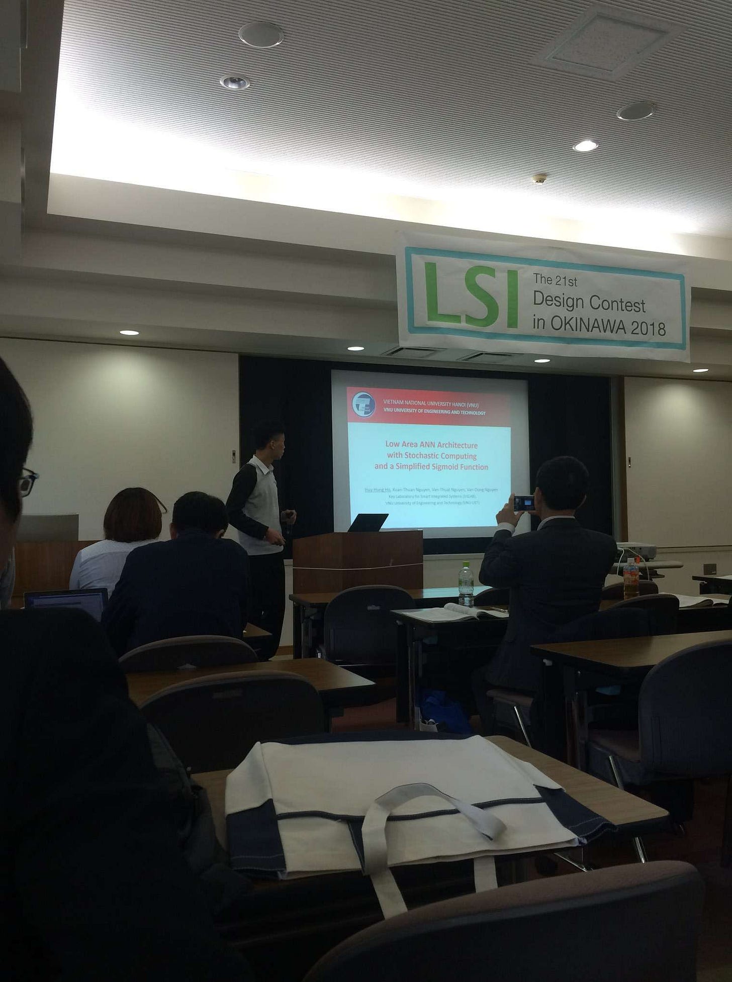 Câu chuyện lần đầu xuất ngoại của cậu sinh viên tuổi đôi mươi (P2)-1732376061698.jpeg