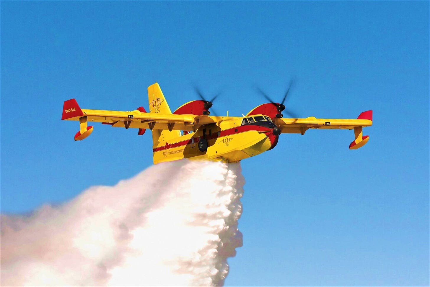 dhc-515_water_bomber.jpg - AeroTime dhc-515_water_bomber.jpg - AeroTime