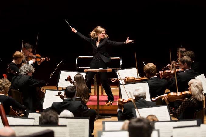Why do orchestras need a conductor? - Classic FM Why do orchestras need a conductor? - Classic FM