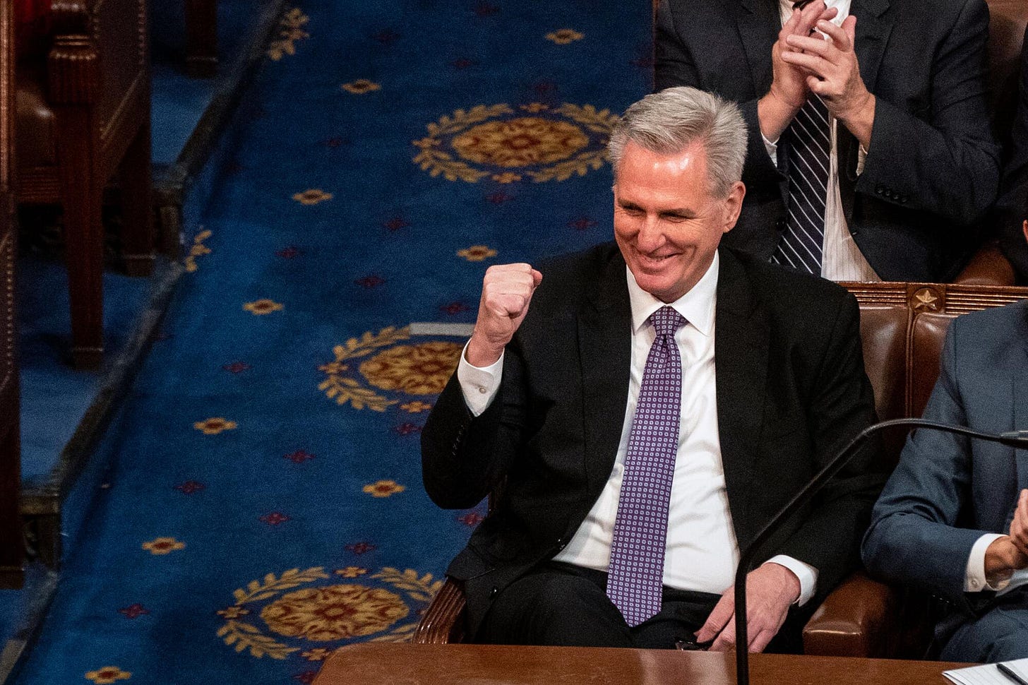 McCarthy wins speakership, but at humiliating, stifling cost - Los Angeles  Times