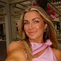 Lindsay Arnold's avatar