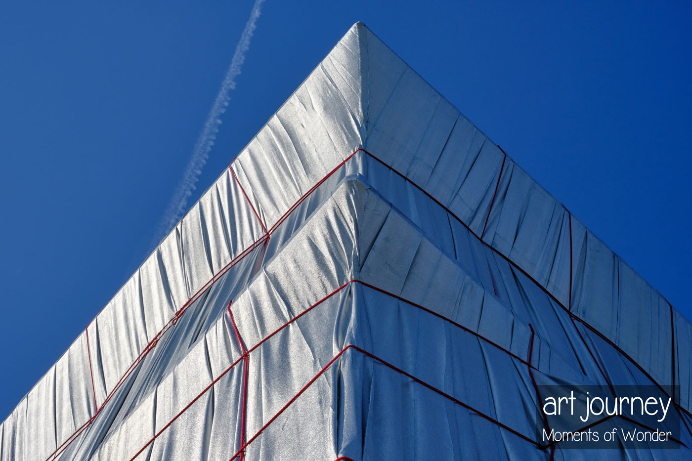 Wrapped Arc de Triomphe Christo