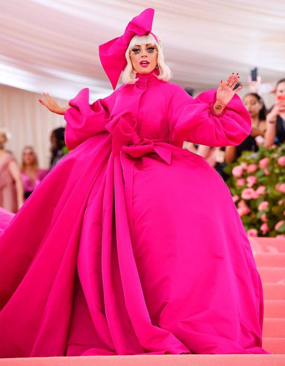 5 vezes que Lady Gaga protagonizou um momento histórico da moda » STEAL ...