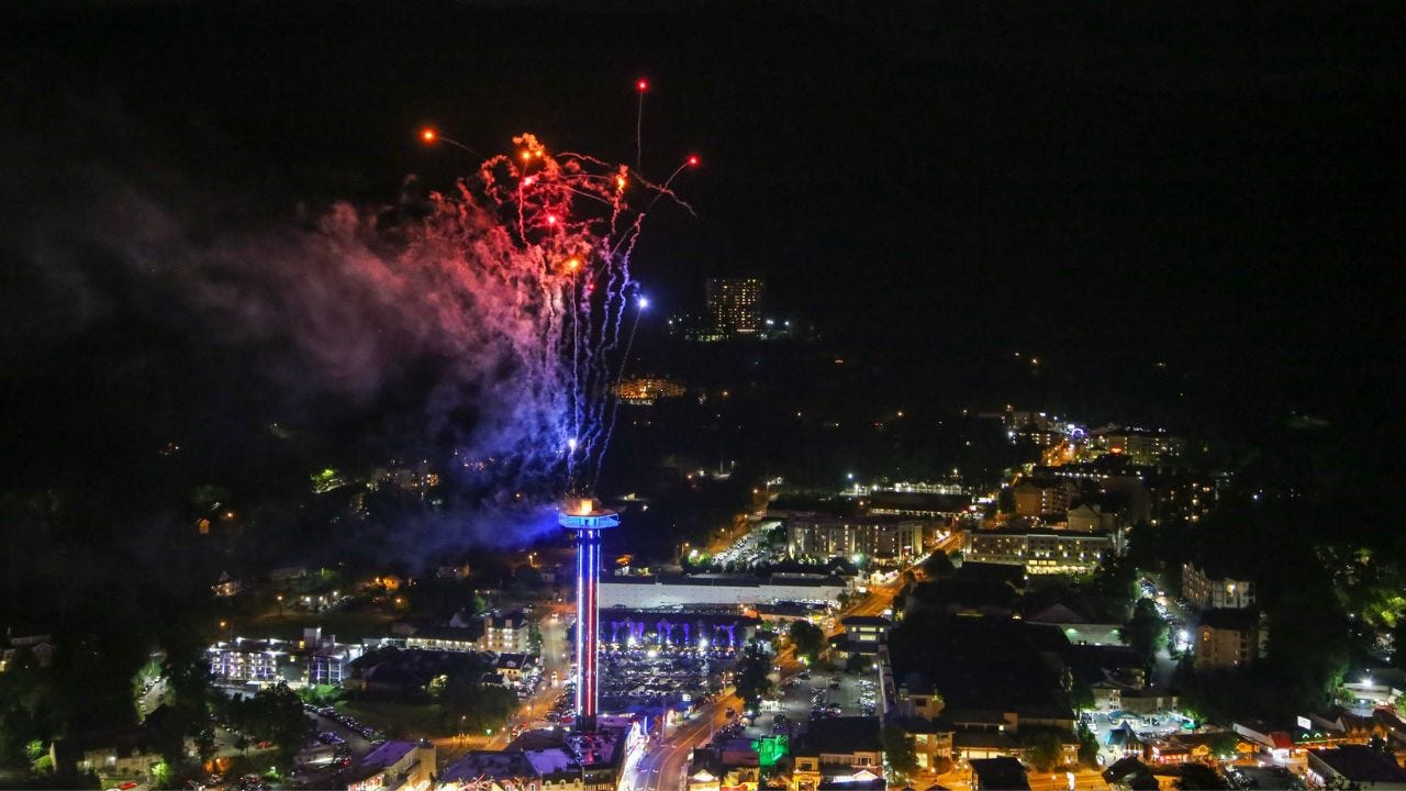 6 Reasons to Visit Gatlinburg for the July 4th Holiday 6 Reasons to Visit Gatlinburg for the July 4th Holiday