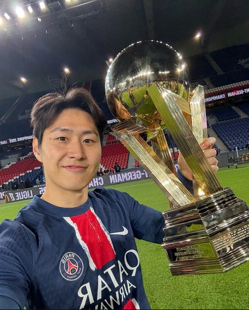 Lee Kang-in missed the final match of the French Professional Football League 1 in the 2024-2025 sea.. - MK Lee Kang-in missed the final match of the French Professional Football League 1 in the 2024-2025 sea.. - MK