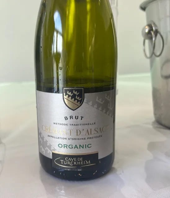 The joy of a glass of bubbly - by Fiona Beckett
