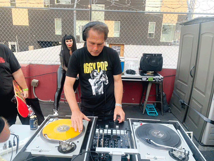 トップス 6(ROKU)JOHN HOLMSTROM PUNK SWEAT Holmstrom's Original