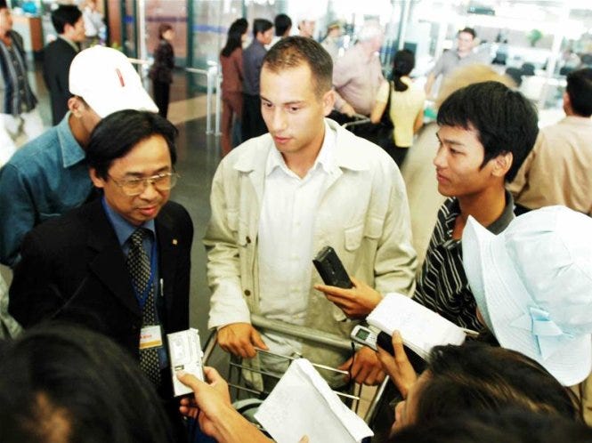 Ludovic Casset đến Hà Nội: "Tên Việt của tôi là Thiên Thai" - Tuổi Trẻ  Online