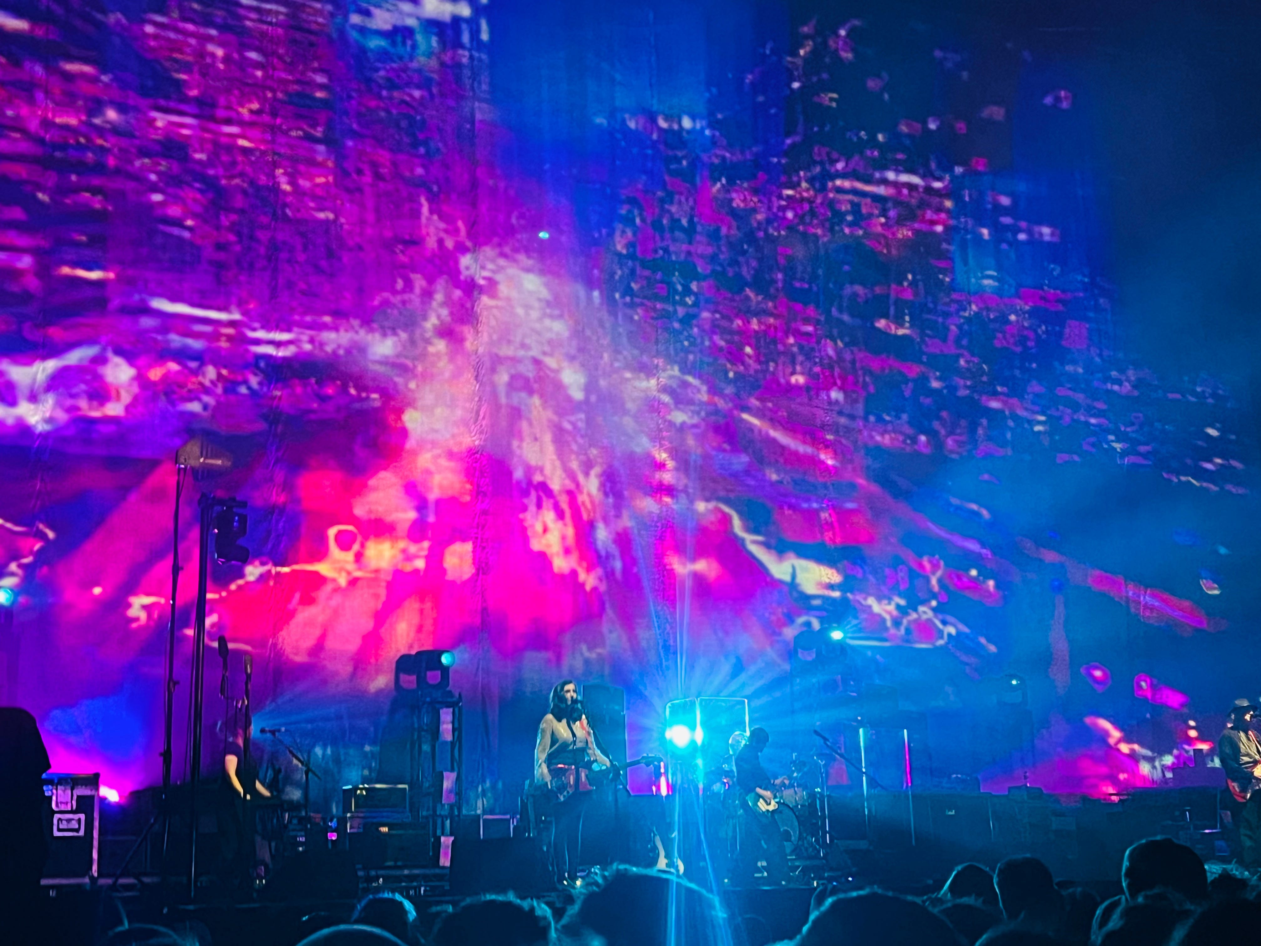 LIVE REVIEW: My Bloody Valentine (27/11/25)