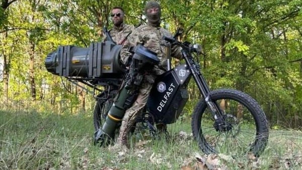 Les "vélos" lance-roquettes