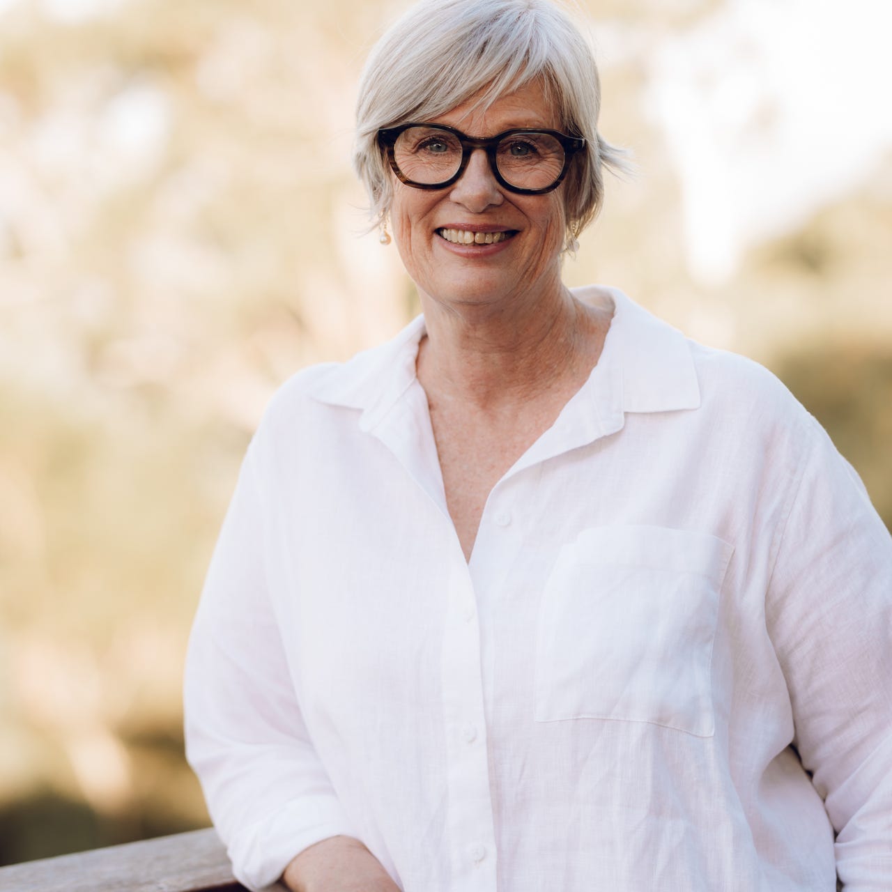 The 'Dear Viv' Letters: Vintage Australian Life