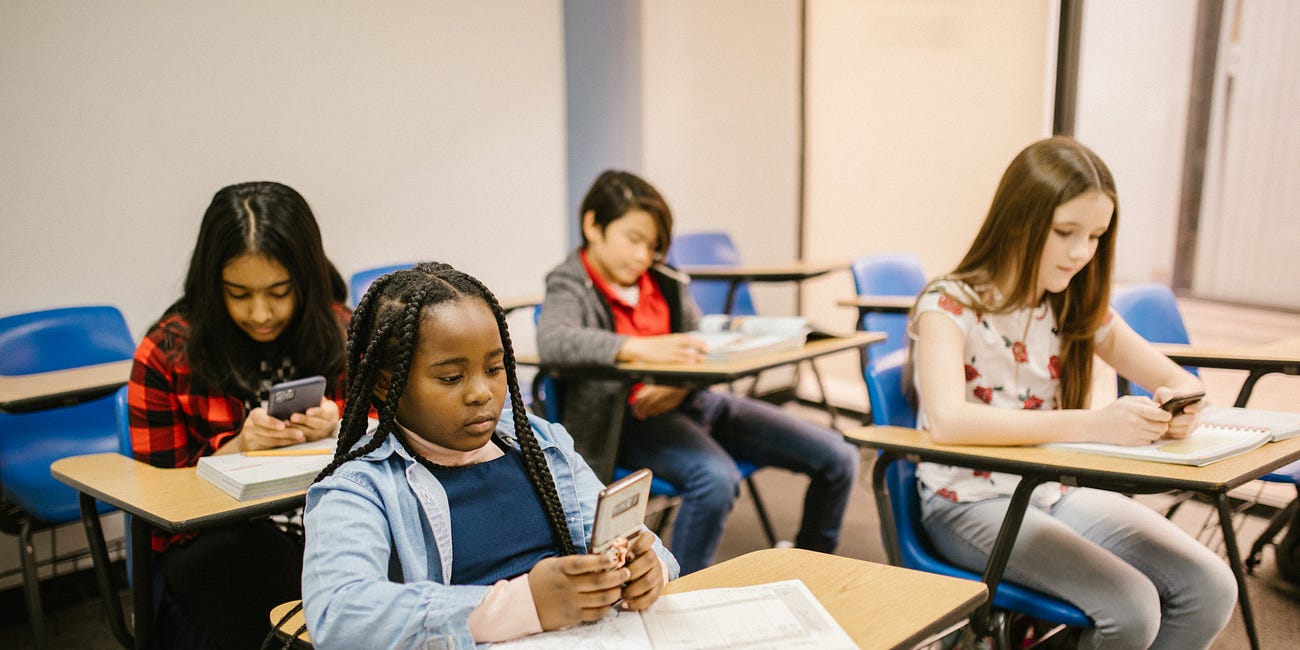 An Open Letter to Parents Who Oppose Cell Phone Bans (and the schools who listen to them)