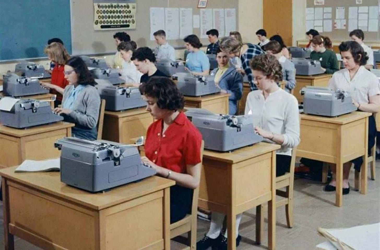 Capturing the Art of Typing: Vintage Photographs Show High School Typing  Classes from 1950s to 1970s - Rare Historical Photos