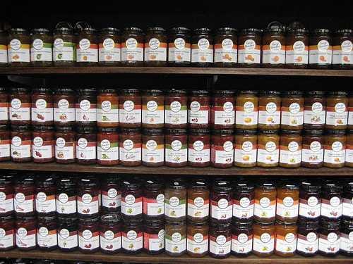 Customers given too many choices are 10x less likely to buy | Derek Sivers