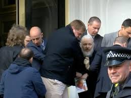 Julian Assange faces US extradition ...
