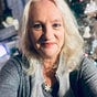 Cheryl Wray's avatar