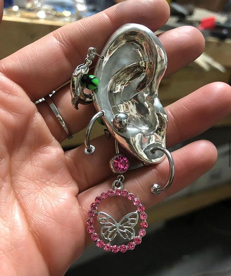 Georgina Treviño Pierced jewelry