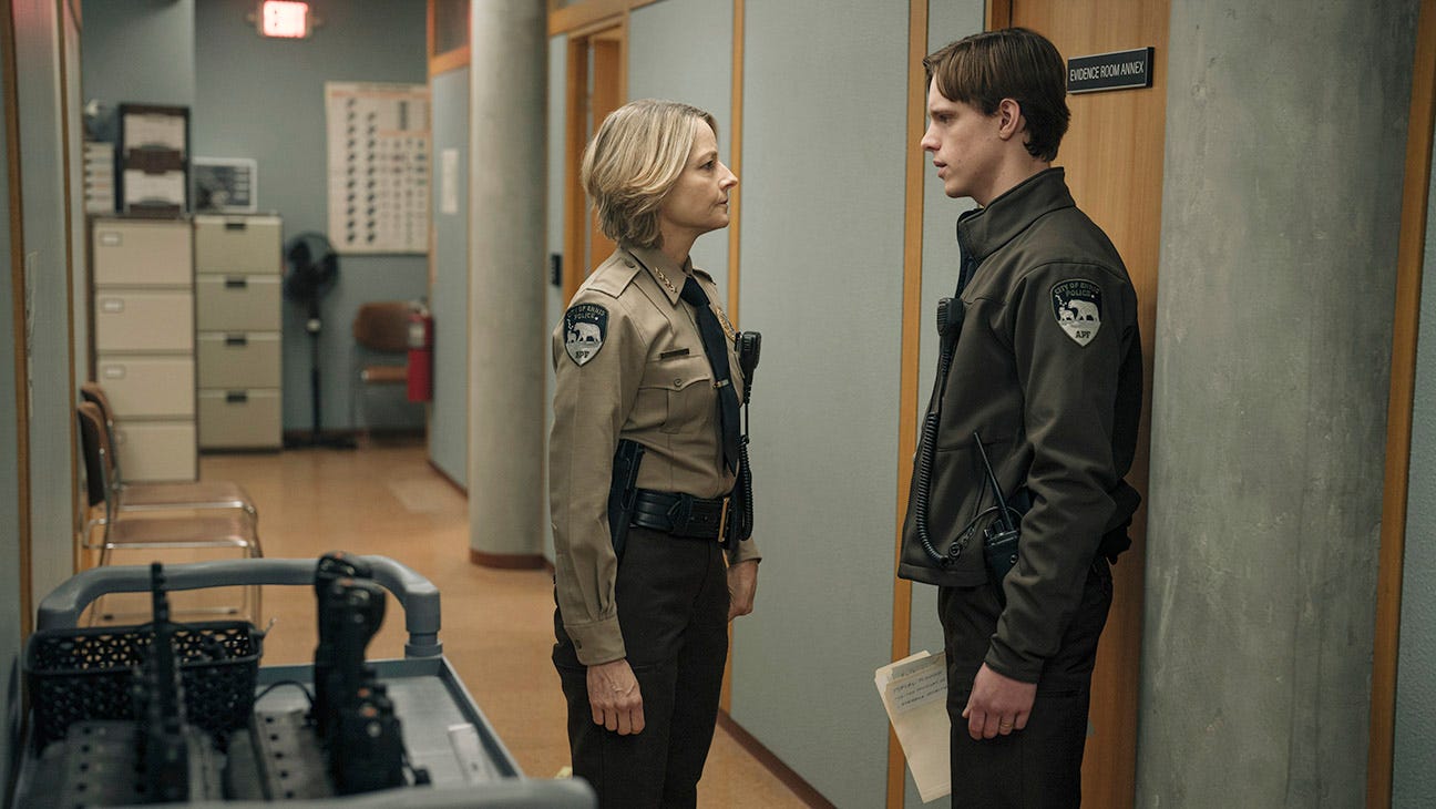 True Detective Episode 5: Finn Bennett on Peter-Hank Fatal Showdown – The  Hollywood Reporter