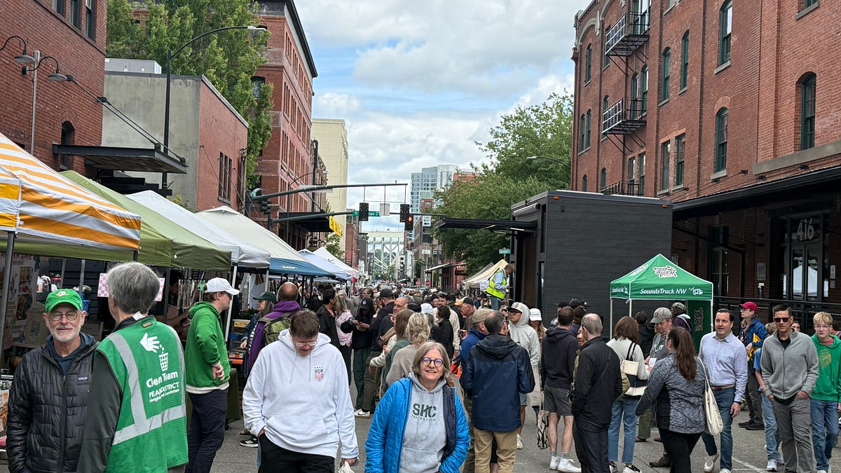 Pearl Farmers Market off to rousing start
