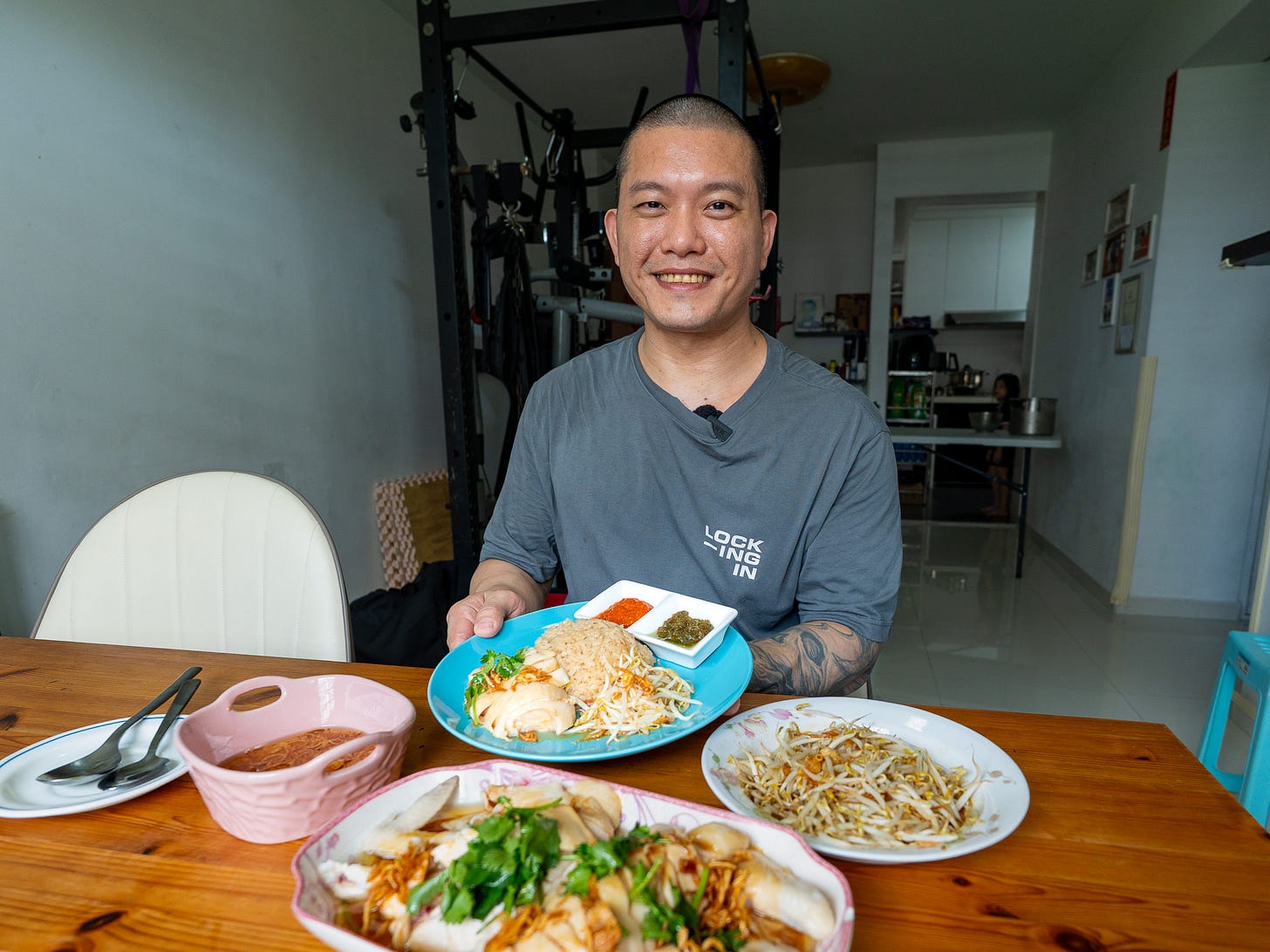 chef kenneth with chicken rice chef kenneth with chicken rice
