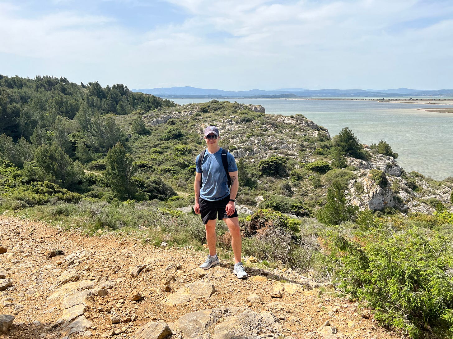 Hiking the Circuit Les Goules sur l'Ile Saint Martin trail. Gruissan, France. April 2022.