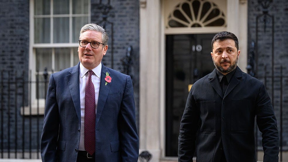 UK Prime Minister Keir Starmer will host Ukrainian President Volodymyr Zelenskiy in London to discuss US proposals to end the war with Russia. European leaders including French President Emmanuel Macron and German Chancellor Friedrich Merz will join the talks. Meanwhile, President Donald Trump said he’s disappointed in Zelenskiy’s handling of a US proposal to end the war. Bloomberg&#39;s Oliver Crook breaks down the situation.