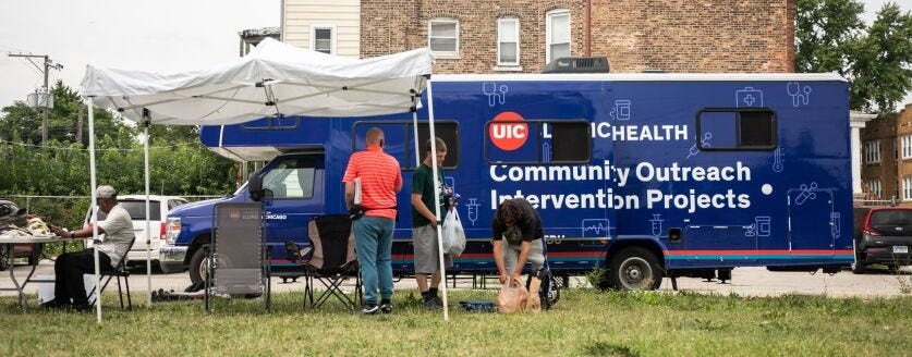 University of Illinois-Chicago’s Community Outreach Intervention Projects’ mobile narcotics treatment center is parked on a vacant lot near Pulaski Road and Van Buren Street. The center began filling narcotics treatment prescriptions in August and is one of two approved by the DEA in Illinois. University of Illinois-Chicago’s Community Outreach Intervention Projects’ mobile narcotics treatment center is parked on a vacant lot near Pulaski Road and Van Buren Street. The center began filling narcotics treatment prescriptions in August and is one of two approved by the DEA in Illinois.