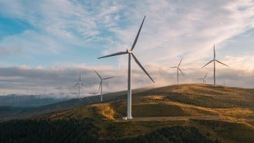 There are currently 334 operational Scottish wind farms, running 4,273 turbines