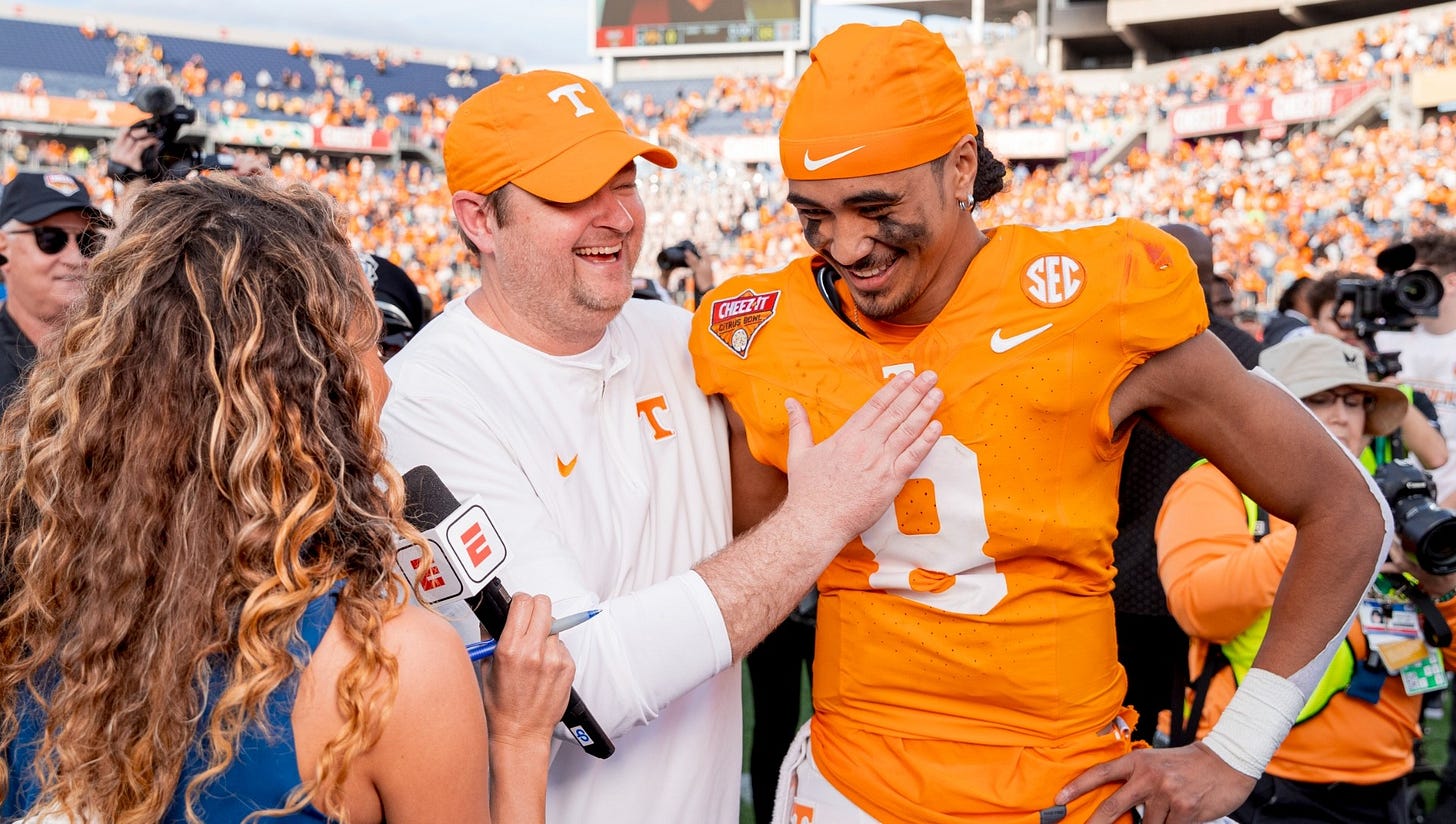 Nico Iamaleava - Football - University of Tennessee Athletics