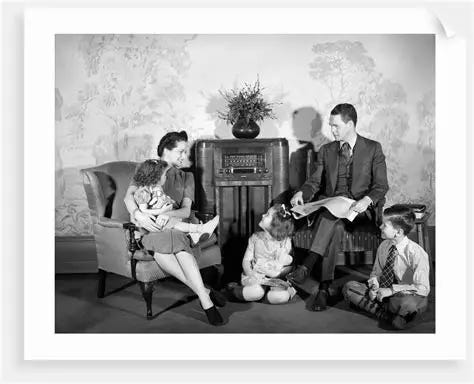 Family Listening To Radio 1930s