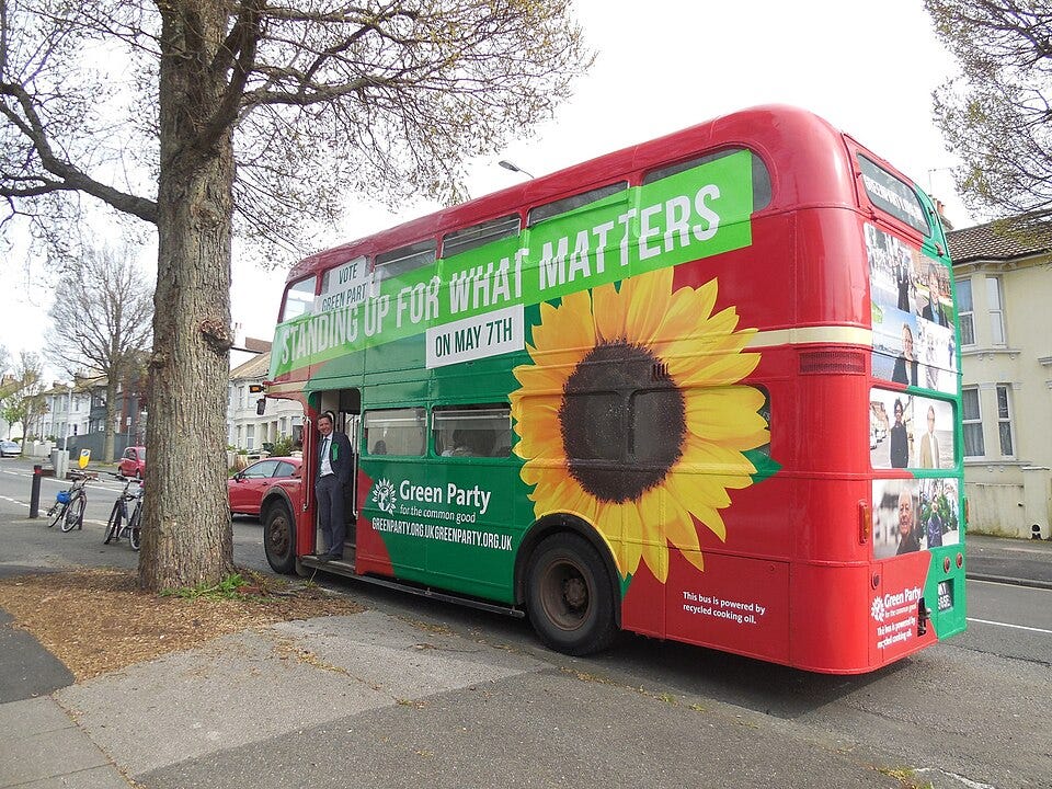 File:Green Party Bus - geograph.org.uk - 4465560.jpg